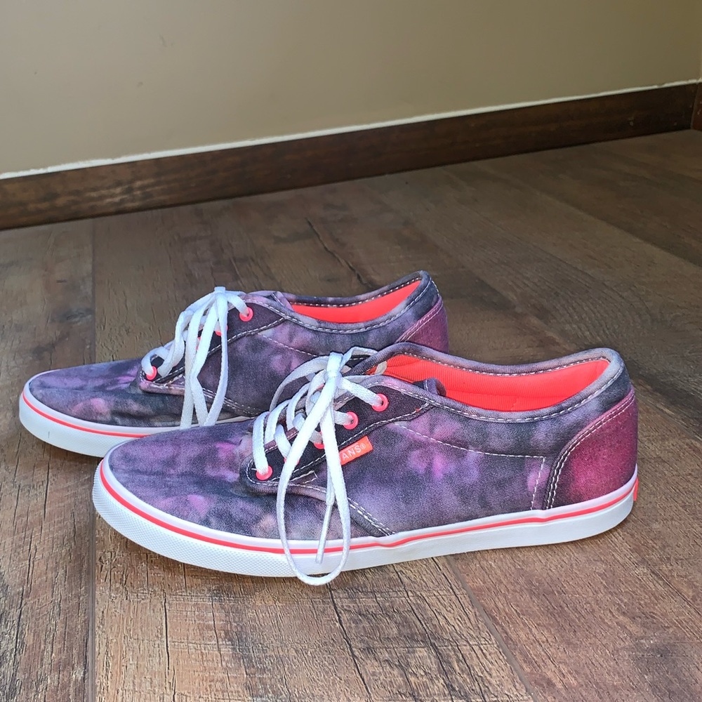 Women’s Tie Dye/Mutlicolored Vans